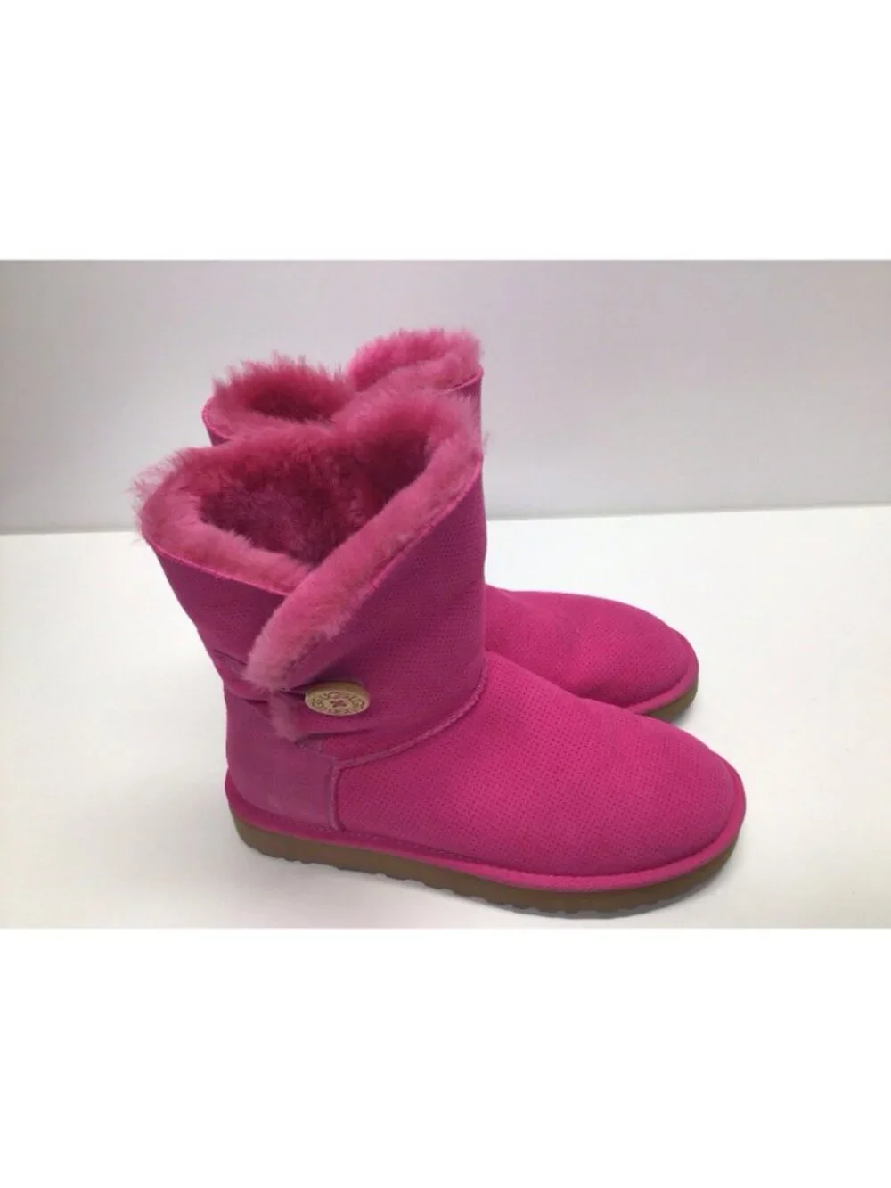 UGG Bailey Button Women’s Pink Suede Shearling Button Boots US 10
